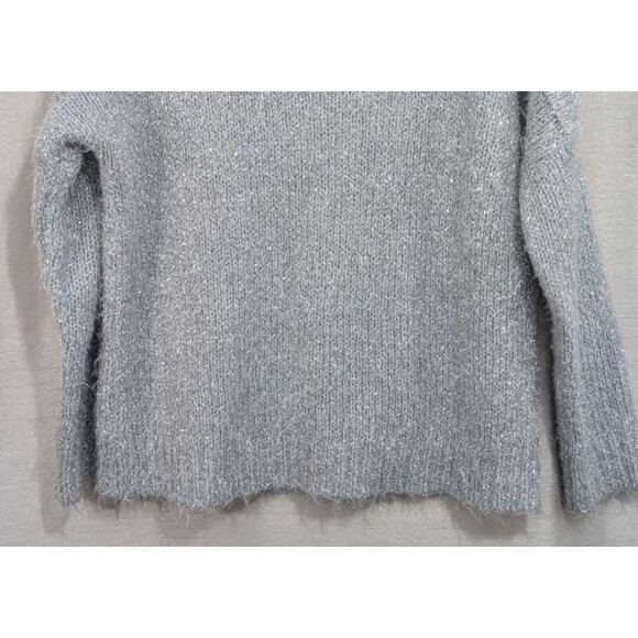 JLO Jennifer Lopez XS Gray & Silver Sparkly Sweater Holiday Festive New Year's - Picture 13 of 14